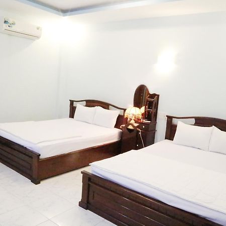 Thy Hung Hotel Tuy Hòa Buitenkant foto