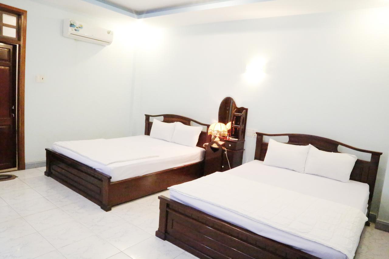 Thy Hung Hotel Tuy Hòa Buitenkant foto